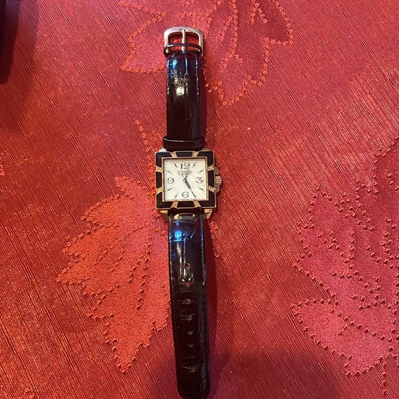 Dedia Watch

Worn just a few times
Excellent condition - Picture 3 of 7